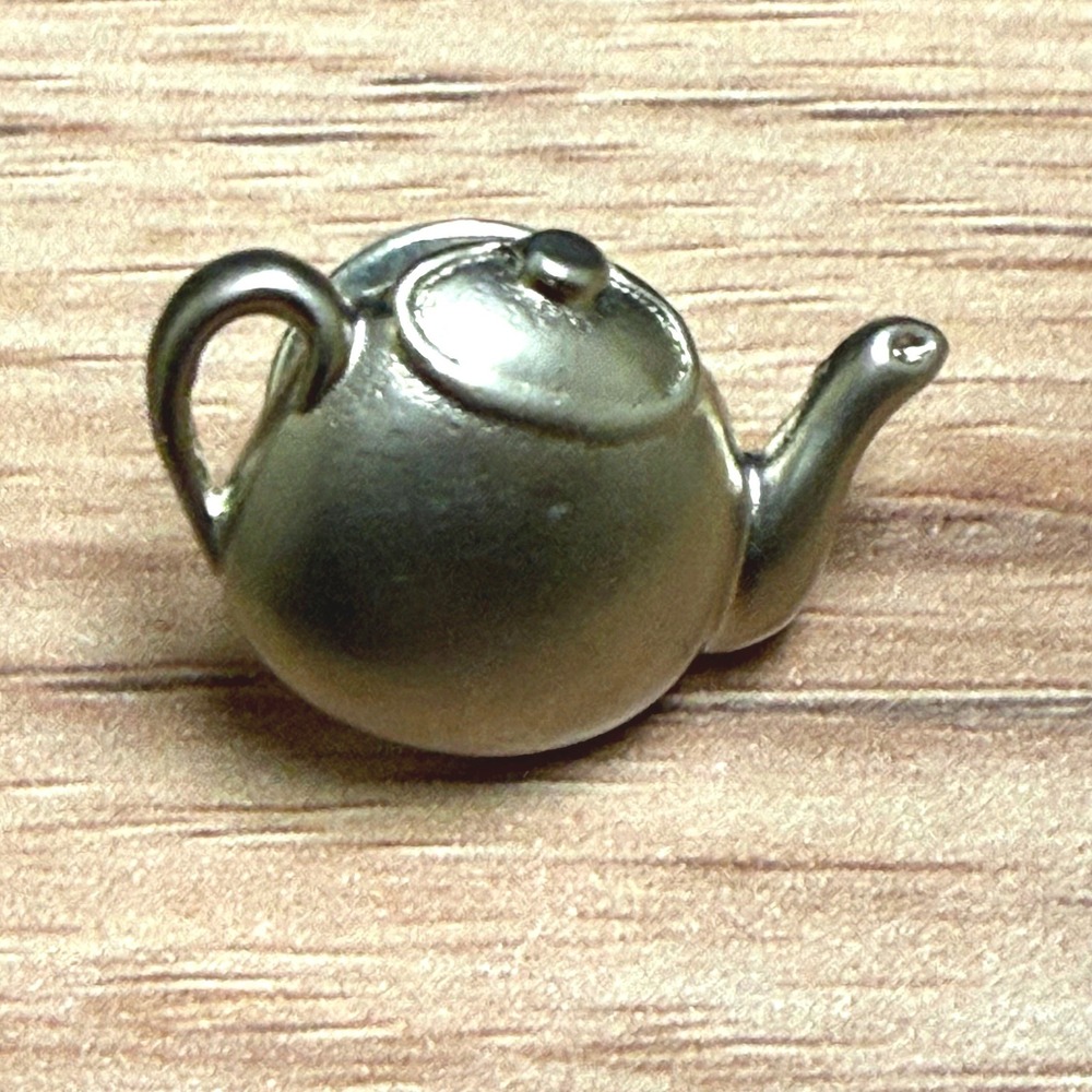 Vintage Cute Silver Toned Teapot‎ Lapel Hat Pin Novelty Single Post Clutch Back